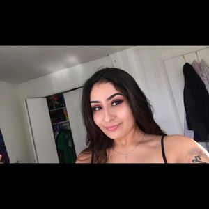 Meet your Posher, Jayde